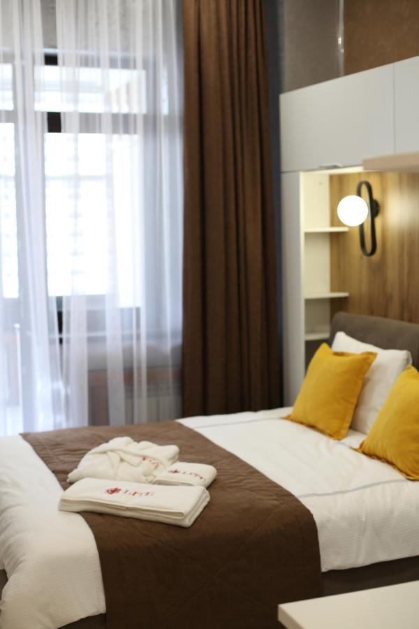 E-Lite& Meatador Aparthotel Αστάνα Εξωτερικό φωτογραφία