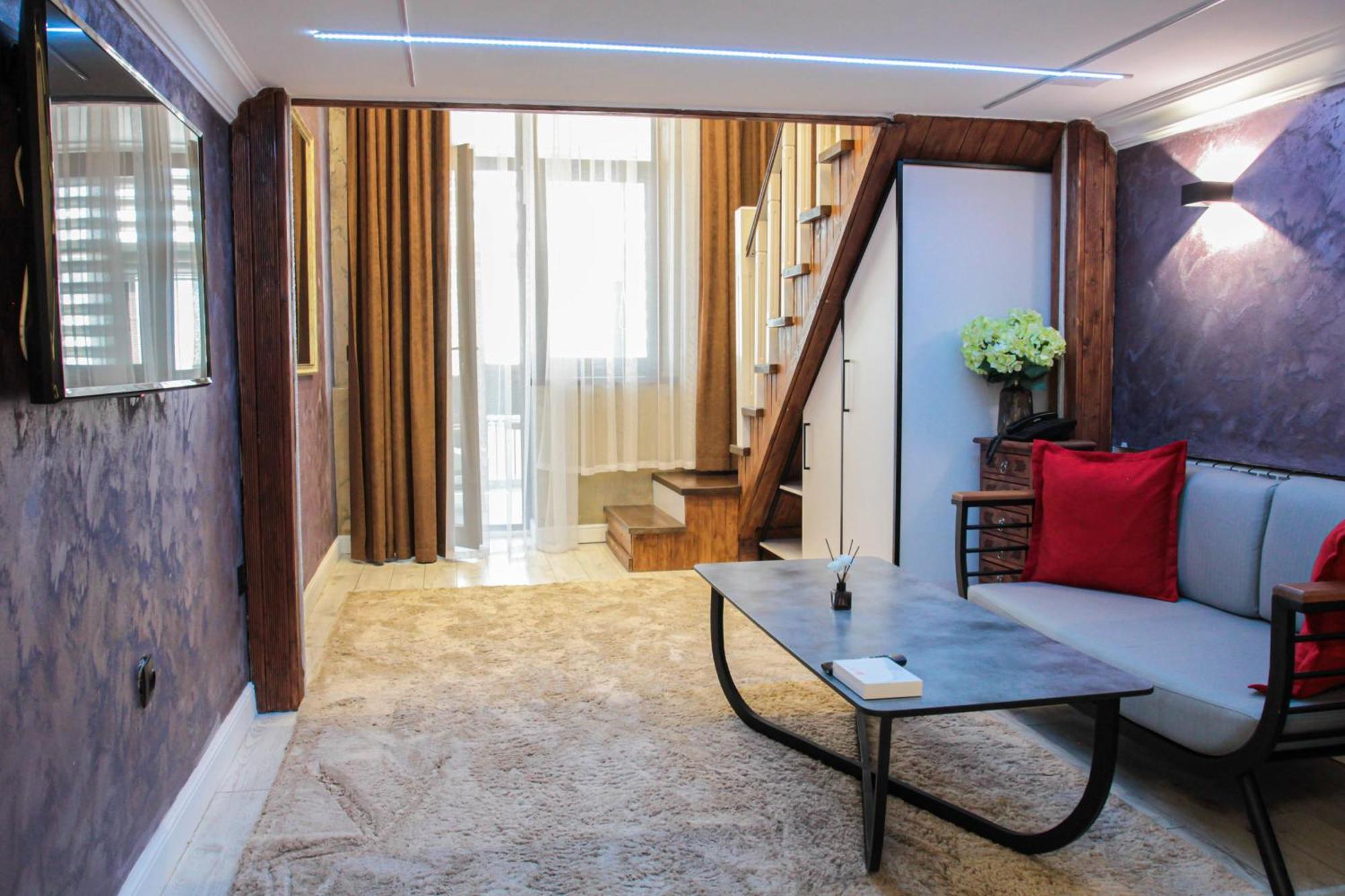 E-Lite& Meatador Aparthotel Αστάνα Εξωτερικό φωτογραφία