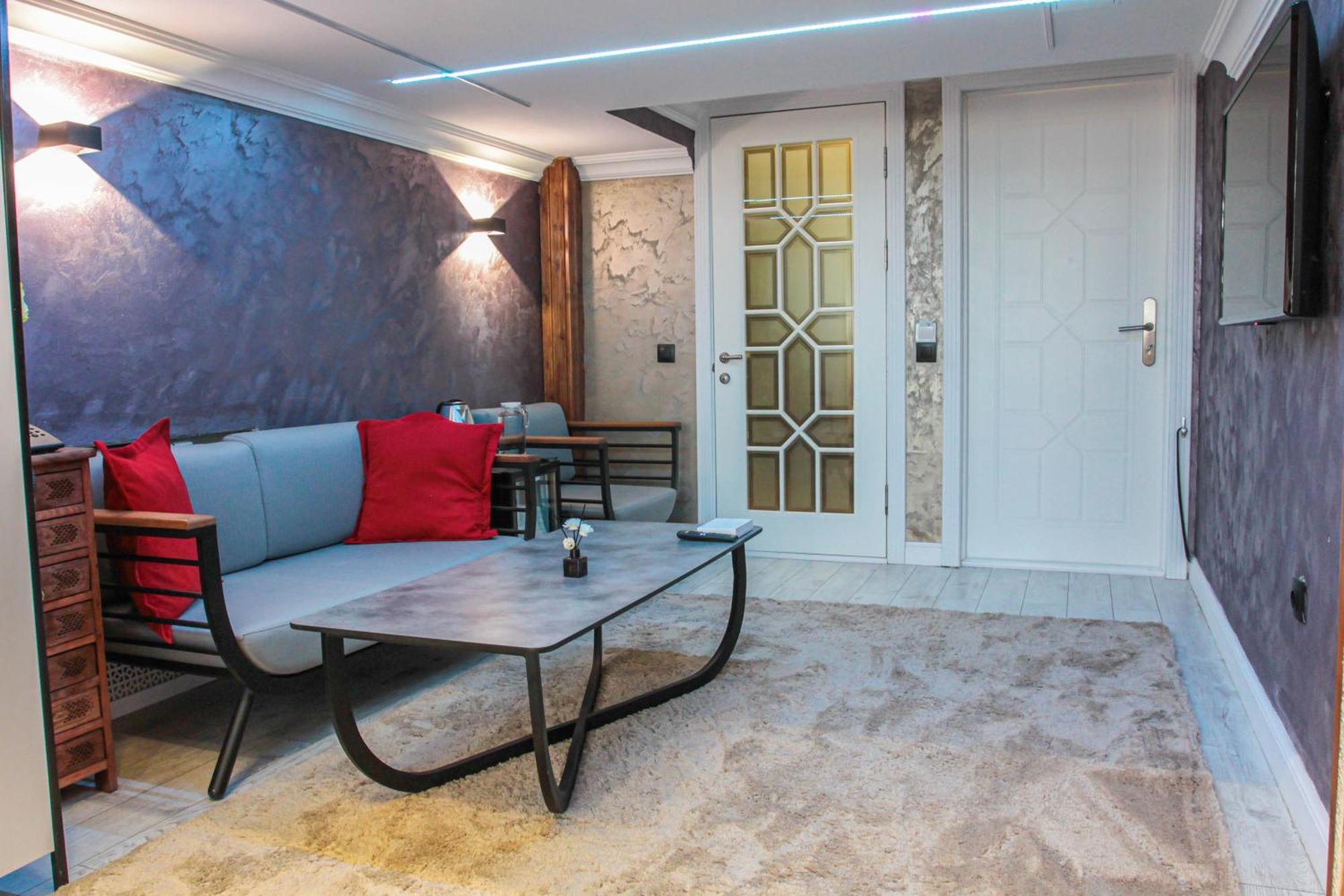 E-Lite& Meatador Aparthotel Αστάνα Εξωτερικό φωτογραφία