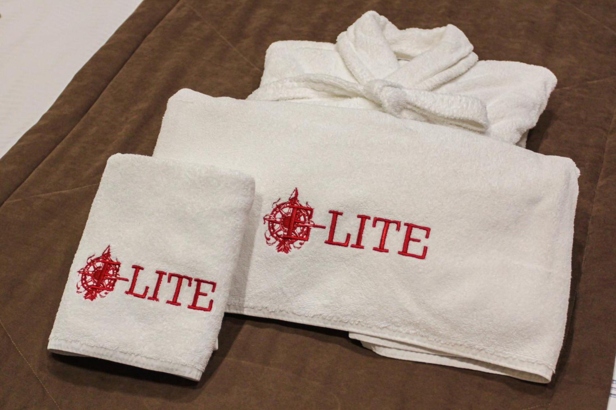 E-Lite& Meatador Aparthotel Αστάνα Εξωτερικό φωτογραφία