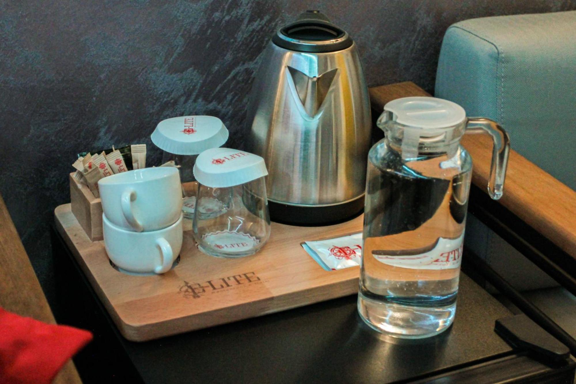 E-Lite& Meatador Aparthotel Αστάνα Εξωτερικό φωτογραφία