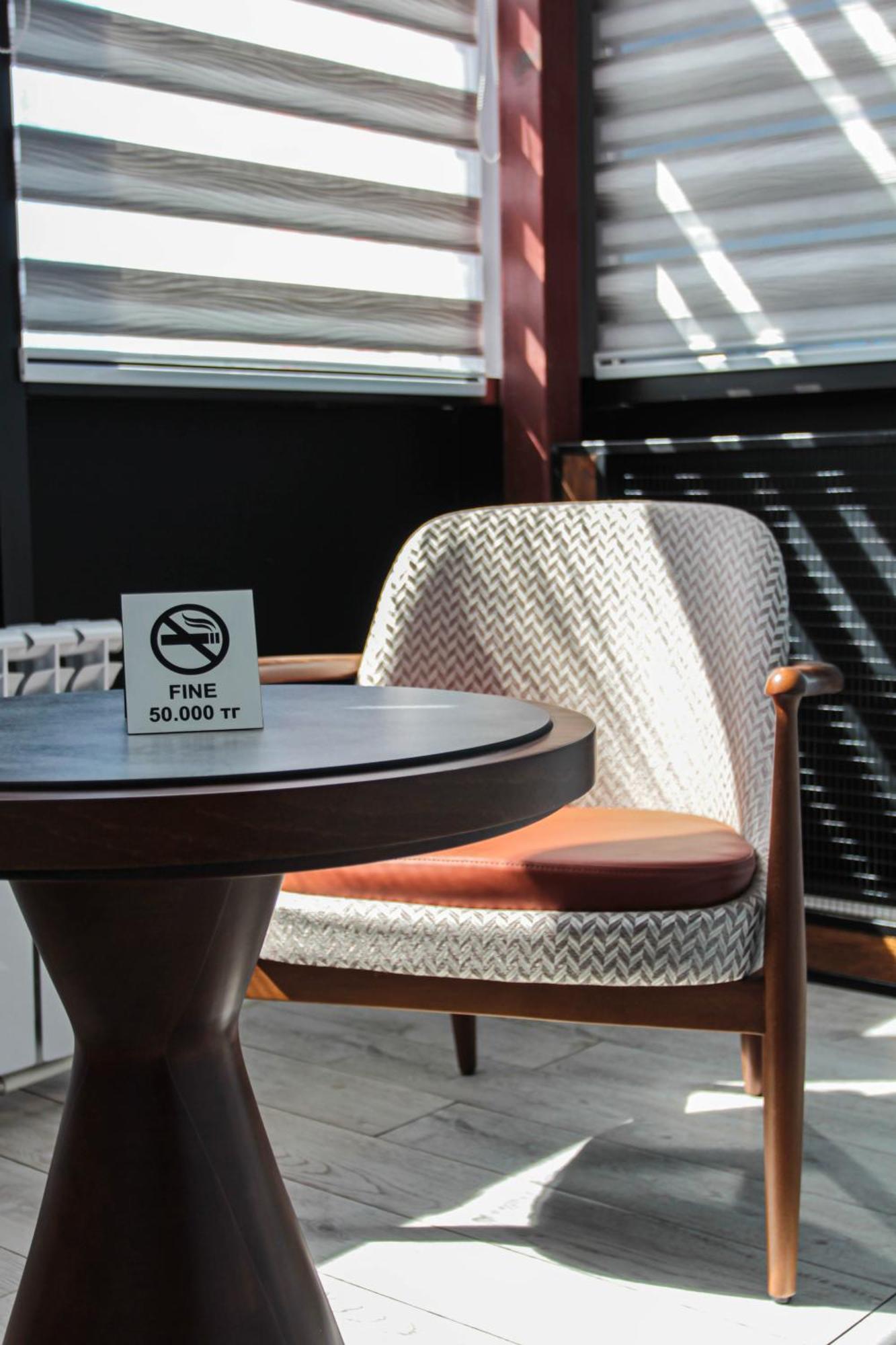 E-Lite& Meatador Aparthotel Αστάνα Εξωτερικό φωτογραφία